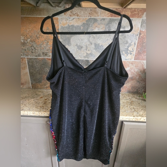 ✨️ 50% Off✨️ Plus Size Holiday GLAM Sale✨️ Multicolor Sequin Party Dress - Picture 3 of 4